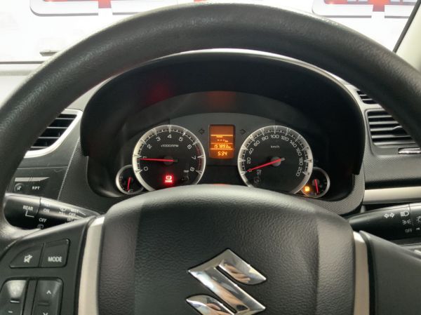 7ee749b75e2b4fa2bd2b699c04c4a399_resize